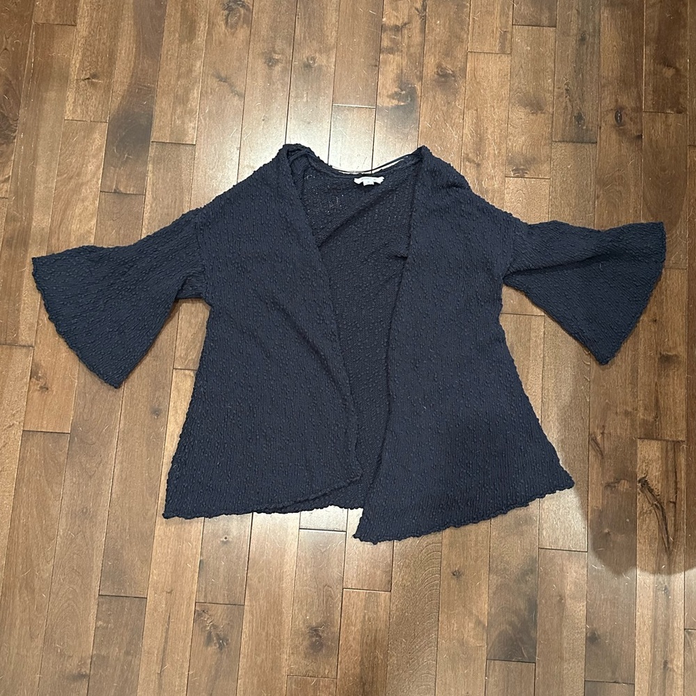 O’Neill navy blue sweater